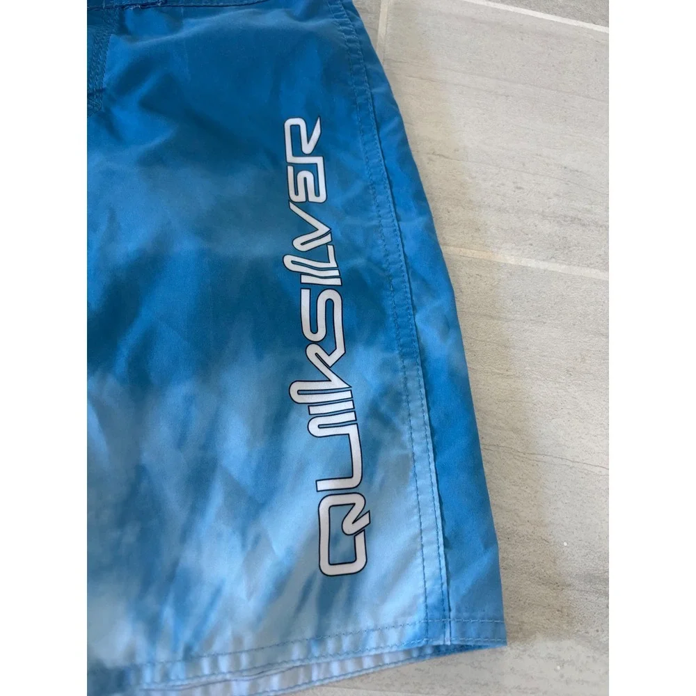 Quiksilver Boys Blue Ombre Tie Dye Board Shorts Swim Trunks Size‎ 8 24 Waist